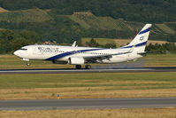 4X-EKL @ VIE - El Al - Israel Airlines Boeing 737-800 - by Thomas Ramgraber