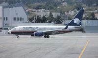 N853AM @ KSFO - Boeing 737-700 - by Mark Pasqualino