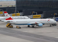 OE-LBF @ LOWW - Austrian Airlines A321 - by Andreas Ranner