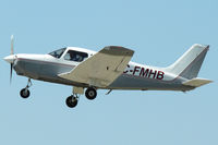 C-FMHB @ YKZ - 1979 Piper PA-28 landing on rwy 33 at Buttonville Municipal Airport (YKZ) north of Toronto - by Ron Coates