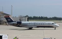 N402AW @ KMKE - CL-600-2B19