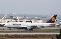 D-ABVE @ KLAX - Boeing 747-400 - by Mark Pasqualino