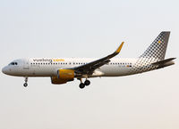 EC-LVX photo, click to enlarge EC-LVX photo, click to enlarge