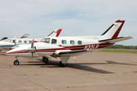 N33LB @ KDLH - KDLH/DLH 2013 Duke owners fly in - by Nick Dean