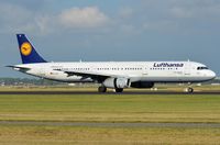D-AISI @ EHAM - Lufthansa A321 arrived from FRA - by FerryPNL