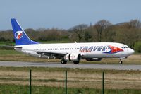 OK-TVD @ LFRB - Boeing 737-86N, Reverse thrust landing rwy 07R, Brest-Bretagne Airport (LFRB-BES) - by Yves-Q
