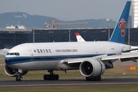 B-2072 @ LOWW - China Southern 777-200 - by Andy Graf - VAP