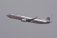 N920AN @ KLAX - American Airlines 737-800 - by speedbrds