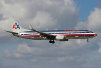 N899NN @ MIA - American 737-800 - by Florida Metal