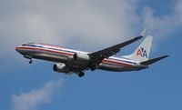 N914AN @ TPA - American 737-800 - by Florida Metal