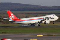 LX-VCD @ LOWW - Cargolux B747 - by Thomas Ranner