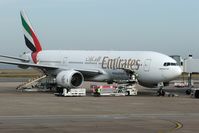 A6-EMK @ LFPG - EMIRATES to Dubai at CDG T1 - by Jean Goubet-FRENCHSKY