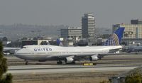 N116UA @ KLAX - Taxiing to gate at LAX - by Todd Royer