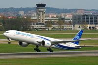 F-OREU @ LFBO - Boing 777-39M(ER) Takes off Rwy 32L, Air Austral , Toulouse Blagnac Airport (LFBO-TLS) - by Yves-Q