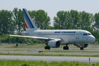 F-GUGN @ LFPG - Airbus A318-111, Taxiing before take off, Roissy Charles De Gaulle Airport (LFPG-CDG) - by Yves-Q
