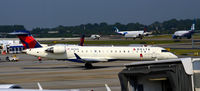 N611QX @ KATL - Taxi Atlanta - by Ronald Barker