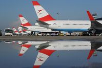 OE-LAZ @ LOWW - Austrian Airlines Boeing 767-300 - by Dietmar Schreiber - VAP