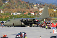 8T-CB @ LOWI - Airport Festival Visitor