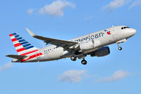 N5007E @ KMEM - One of American's new A319's taking off from MEM for a flight to DFW. - by Bas Velders