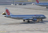 OE-IHB @ LOWW - Niki ERJ-190 - by Andreas Ranner