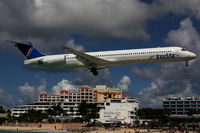PJ-MDF @ SXM - At famous Maho Beach - by Wolfgang Zilske