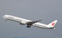 B-2085 @ KLAX - Boeing 777-300ER - by Mark Pasqualino