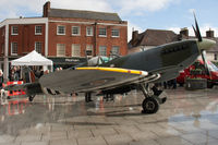 MK805 - On display in Wimborne town centre. - by Howard J Curtis