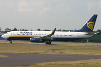 EI-CSE @ EGHH - Ryanair; old colours but with new winglets. - by Howard J Curtis