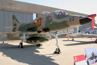 933 @ LFDN - Singapore Air Force TA-4SU Skyhawk, Static display, Rochefort-St Agnant AB 721 (LFDN-RCO) Open day 2011 - by Yves-Q