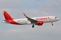 N632AV @ KMIA - Avianca in newest livery landing in MIA. - by FerryPNL