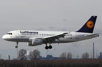 D-AIBD @ EDDL - Lufthansa - by Air-Micha