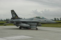 FA-112 @ EBFN - Belgische Luchtmacht F-16AM with recce pod at Koksijde Air Base, Belgium. The colourful fin shows it has been to the Recce Meet 2003. - by Henk van Capelle