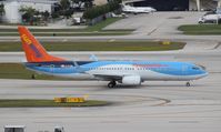 C-FTZD @ FLL - Sunwing Thompson 737-800 hybrid - by Florida Metal