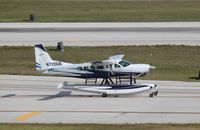 N720QB @ KFLL - Cessna 208 - by Mark Pasqualino