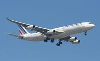 F-GLZI @ DTW - Air France A340-300 - by Florida Metal