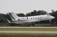 N19H @ ORL - Gulfstream III landing in strong crosswinds - by Florida Metal