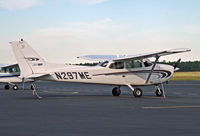 N297ME @ KMJX - This nice Skyhawk SP was spotted at Ocean County Airport, Toms River (KMJX). - by Daniel L. Berek