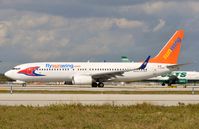 C-GVVH @ KFLL - Ex Travelservice B738 now operating for Sunwing. - by FerryPNL