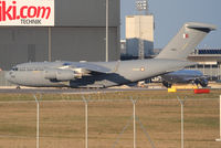 A7-MAC @ LOWW - Qatar Emiri Air Force Boeing C-17 - by Thomas Ranner
