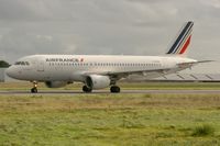 F-GKXG @ LFRB - Airbus A320-214, Taxiing to holding point rwy 25L, Brest-Guipavas Airport 5LFRB-BES) - by Yves-Q