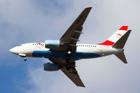 OE-LNL @ EGLL - Boeing 737-6Z9 [30137] (Austrian Airlines) Home~G 01/03/2010. On approach 27R. - by Ray Barber