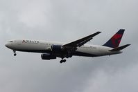 N121DE @ DTW - Delta 767-300 - by Florida Metal