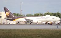 N466UP @ MIA - UPS 757-200 - by Florida Metal