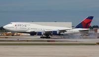 N670US @ DTW - Delta 747-400 - by Florida Metal