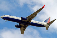 EI-UNJ @ EGLL - Boeing 737-86J [36883] (Transaero Airlines) Home~G 14/08/2012. On approach 27R. - by Ray Barber