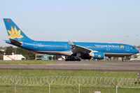 VN-A381 @ YSSY - in from HAN via SGN - by Bill Mallinson