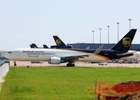 N316UP @ DFW - Taxiing to take off from the UPS ramp at DFW - by paulp