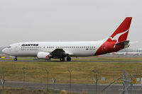 VH-TJJ @ YSSY - taxiing to 34R - by Bill Mallinson