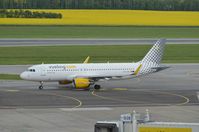 EC-LVX @ LOWW - Vueling with Sharklets