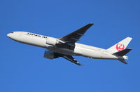 JA710J @ KSEA - Japan Airlines. 777-246ER. JA710J cn 33395 525. Seattle Tacoma - International (SEA KSEA). Image © Brian McBride. 31 August 2013 - by Brian McBride